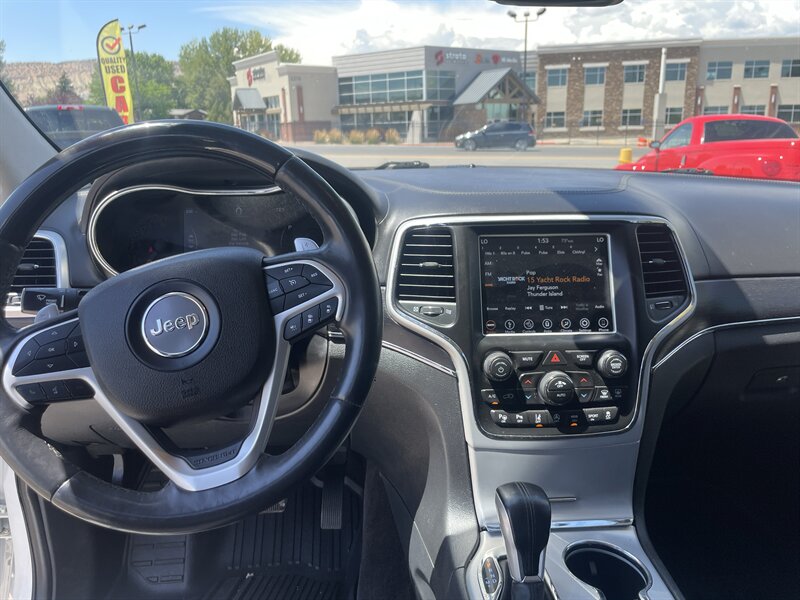 2018 Jeep Grand Cherokee photo 11