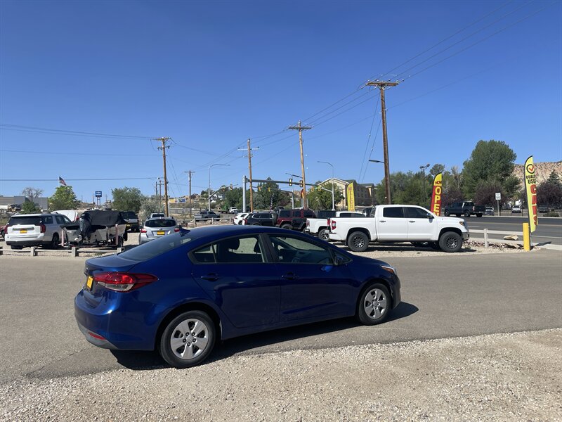 2018 Kia Forte photo 4