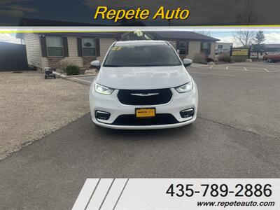2023 Chrysler Pacifica Touring L   - Photo 6 - Vernal, UT 84078