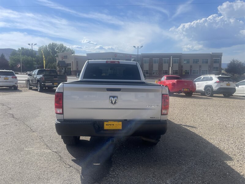 2018 RAM 1500 photo 3
