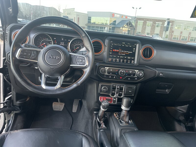 2022 Jeep Gladiator photo 9
