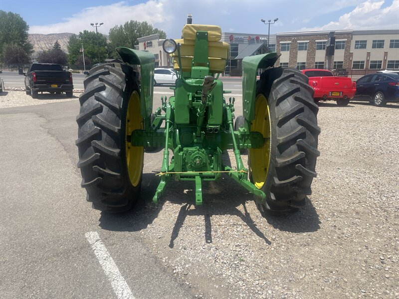1964 John Deere 3010 photo 3
