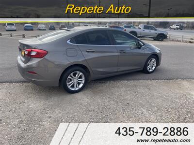 2019 Chevrolet Cruze LT   - Photo 4 - Vernal, UT 84078