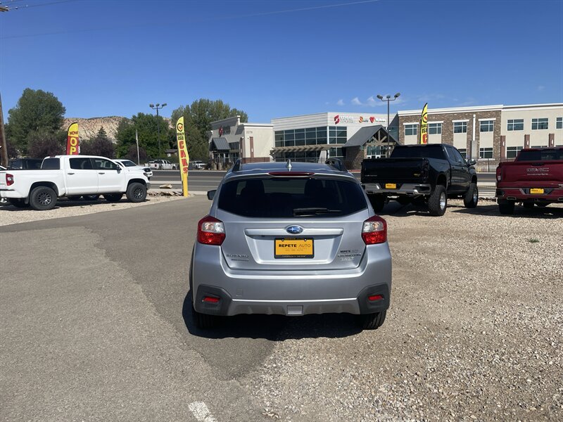 2017 Subaru Crosstrek photo 3