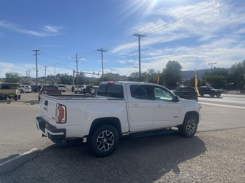 2018 GMC Canyon photo 4