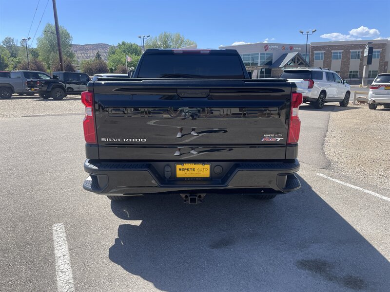 2022 Chevrolet Silverado 1500 photo 3