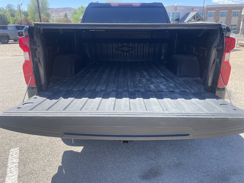 2022 Chevrolet Silverado 1500 photo 4