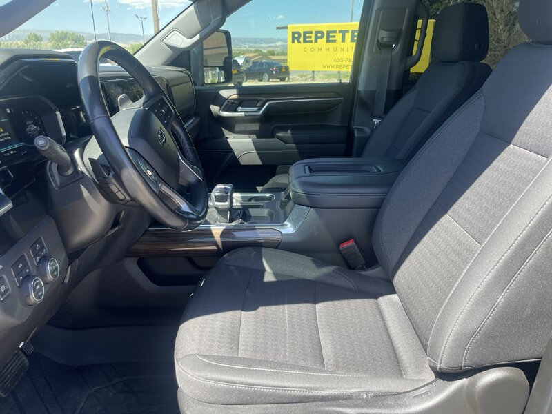 2022 Chevrolet Silverado 1500 photo 8