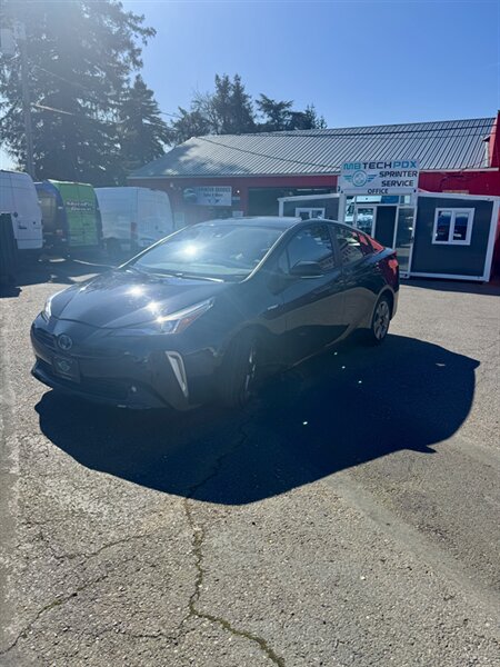 2022 Toyota Prius XLE  