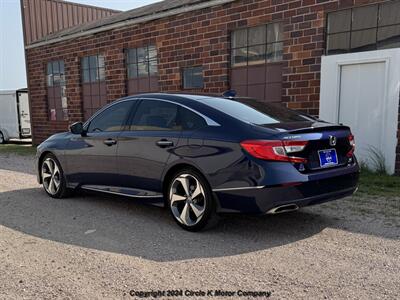 2020 Honda Accord Touring   - Photo 3 - Valentine, NE 69201