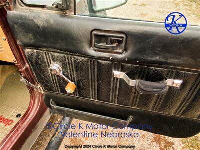 1988 Jeep Wrangler Sport   - Photo 10 - Valentine, NE 69201