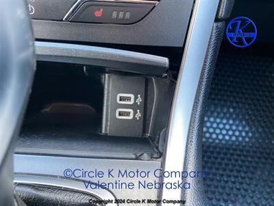 2017 Ford Edge SEL   - Photo 28 - Valentine, NE 69201
