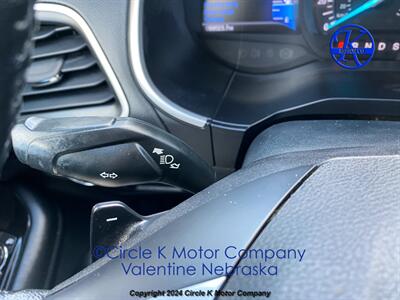 2017 Ford Edge SEL   - Photo 24 - Valentine, NE 69201