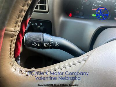 2003 Ford F-350 Lariat   - Photo 23 - Valentine, NE 69201