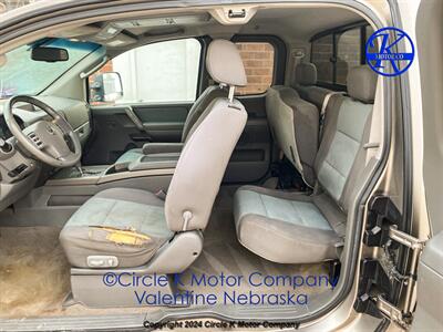 2006 Nissan Titan SE   - Photo 9 - Valentine, NE 69201