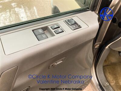 2006 Nissan Titan SE   - Photo 14 - Valentine, NE 69201