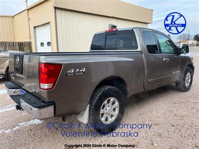 2006 Nissan Titan SE   - Photo 5 - Valentine, NE 69201