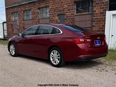 2018 Chevrolet Malibu LT - Photo 3 - Valentine, NE 69201