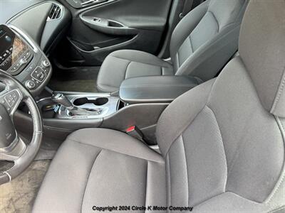 2018 Chevrolet Malibu LT - Photo 9 - Valentine, NE 69201