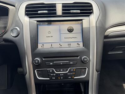 2018 Ford Fusion SE - Photo 12 - Valentine, NE 69201
