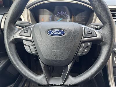 2018 Ford Fusion SE - Photo 10 - Valentine, NE 69201