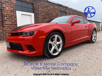 2015 Chevrolet Camaro SS   - Photo 2 - Valentine, NE 69201