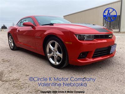 2015 Chevrolet Camaro SS   - Photo 4 - Valentine, NE 69201