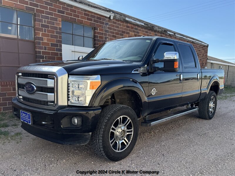 2015 Ford F-250 Super Duty Platinum   - Photo 1 - Valentine, NE 69201