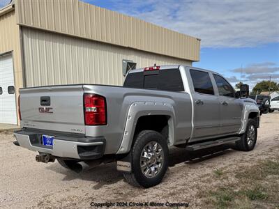 2018 GMC Sierra 2500HD Denali - Photo 5 - Valentine, NE 69201