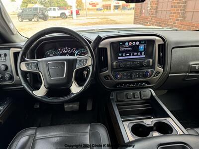 2018 GMC Sierra 2500HD Denali - Photo 10 - Valentine, NE 69201