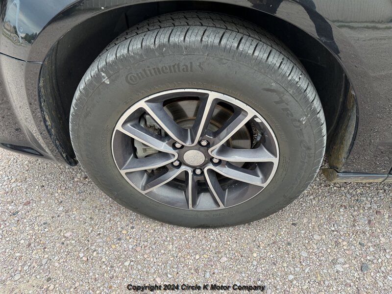 2017 Dodge Grand Caravan SXT - Photo 17