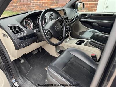 2017 Dodge Grand Caravan SXT - Photo 8 - Valentine, NE 69201