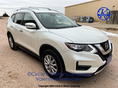 2019 Nissan Rogue SV   - Photo 4 - Valentine, NE 69201