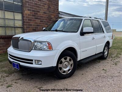 2006 Lincoln Navigator Luxury   - Photo 1 - Valentine, NE 69201