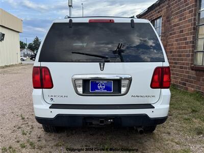 2006 Lincoln Navigator Luxury   - Photo 4 - Valentine, NE 69201