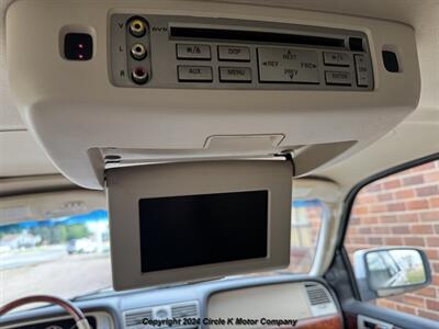 2006 Lincoln Navigator Luxury   - Photo 12 - Valentine, NE 69201