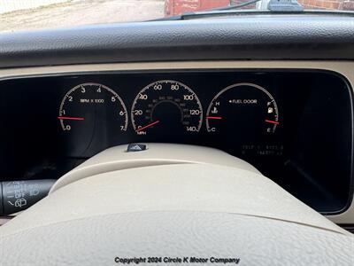 2006 Lincoln Navigator Luxury   - Photo 11 - Valentine, NE 69201