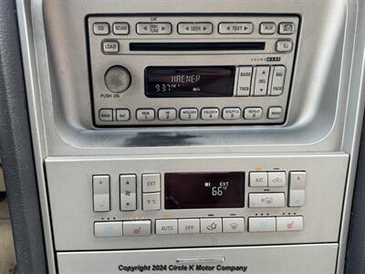 2006 Lincoln Navigator Luxury   - Photo 10 - Valentine, NE 69201