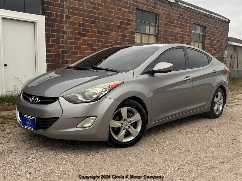 2012 Hyundai ELANTRA GLS  