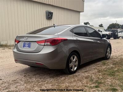 2012 Hyundai ELANTRA GLS - Photo 5 - Valentine, NE 69201