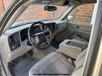 2000 Chevrolet Silverado 1500 - Photo 9 - Valentine, NE 69201