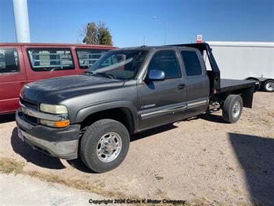 2002 Chevrolet Silverado 2500 LT   - Photo 2 - Valentine, NE 69201