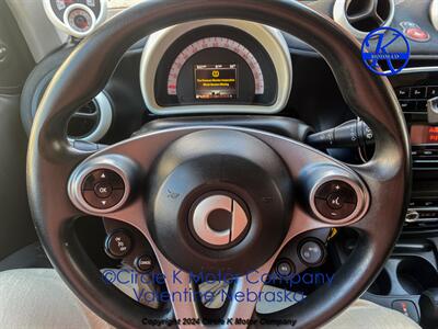 2016 Smart fortwo passion   - Photo 14 - Valentine, NE 69201