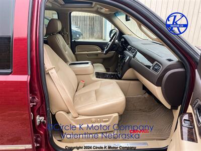 2011 GMC Yukon XL Denali   - Photo 14 - Valentine, NE 69201