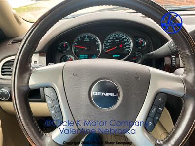 2011 GMC Yukon XL Denali   - Photo 24 - Valentine, NE 69201