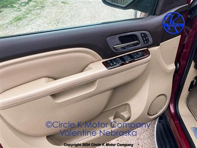 2011 GMC Yukon XL Denali   - Photo 17 - Valentine, NE 69201