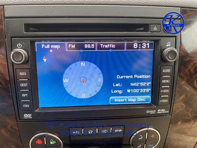 2011 GMC Yukon XL Denali   - Photo 34 - Valentine, NE 69201