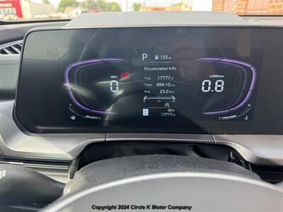 2025 Kia Telluride S - Photo 11 - Valentine, NE 69201
