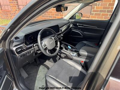 2025 Kia Telluride S - Photo 8 - Valentine, NE 69201