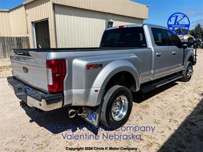 2017 Ford F-350 LARIAT   - Photo 5 - Valentine, NE 69201